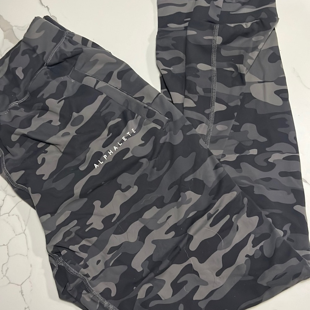 Alphalete Camo pants